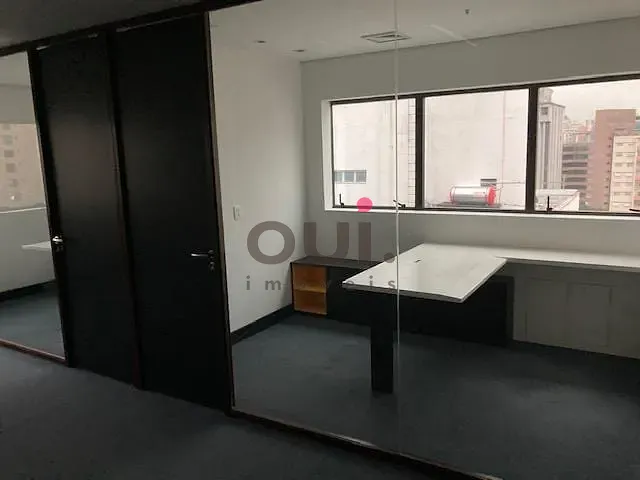Sala para alugar, no bairro Itaim Bibi em São Paulo
