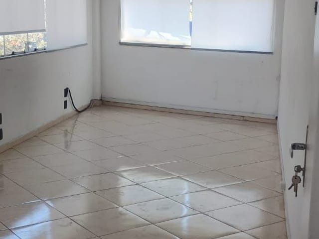 Sala com 30m², para alugar, no bairro Jardim Alvorada em Osasco
