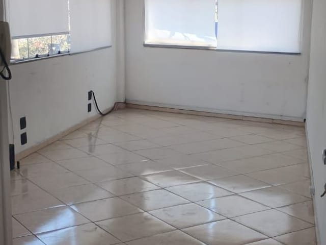Sala com 30m², para alugar, no bairro Jardim Alvorada em Osasco