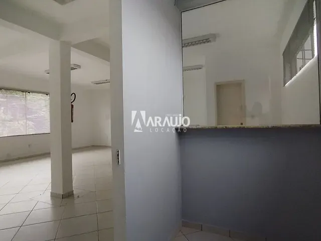 Sala para alugar, no bairro Quilômetro Doze em Itajaí