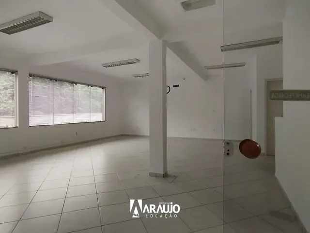Sala para alugar, no bairro Quilômetro Doze em Itajaí
