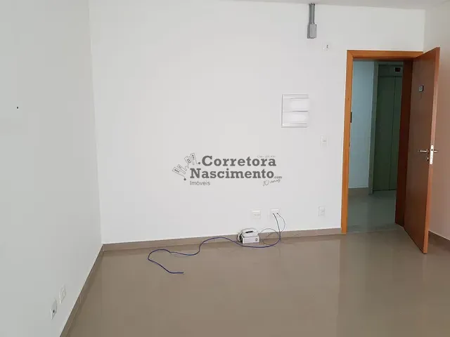 Sala com 33m², à venda, no bairro Centro em Jacareí
