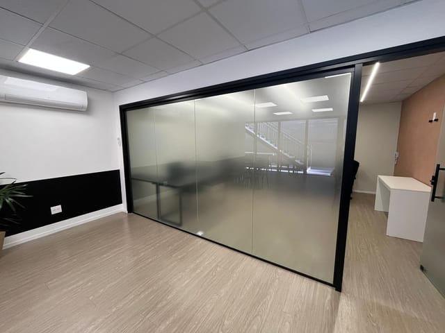 Foto do Sala - SALA COMERCIAL - Sala comercial para locação com 24,22m² por R$3.200,00 - Gleba Palhano, Londrina, PR. | Human Imóveis