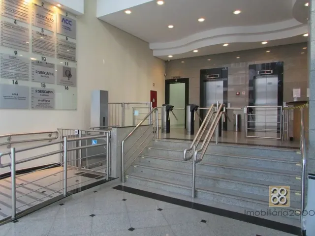 Sala para alugar, no bairro Centro em Curitiba