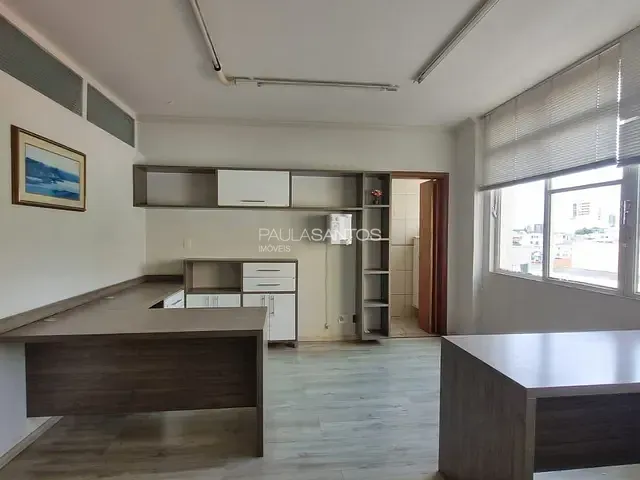 Sala à venda ou para alugar, no bairro Centro em Sorocaba