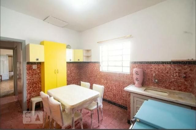 Sala com 90m², para alugar, no bairro Vila Prudente em São Paulo