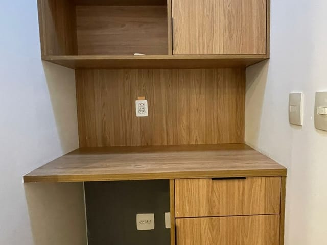 Sala com 42m², à venda ou para alugar, no bairro Dezoito do Forte Empresarial/Alphaville. em Barueri