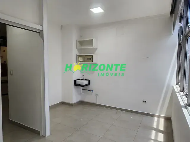 Sala com 30m², para alugar, no bairro Centro em São José dos Campos