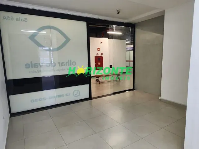 Sala com 30m², para alugar, no bairro Centro em São José dos Campos
