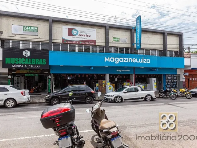 Sala para alugar, no bairro Hauer em Curitiba