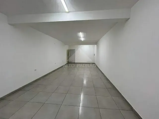Sala com 42m², para alugar, no bairro Jardim Zaira em Mauá