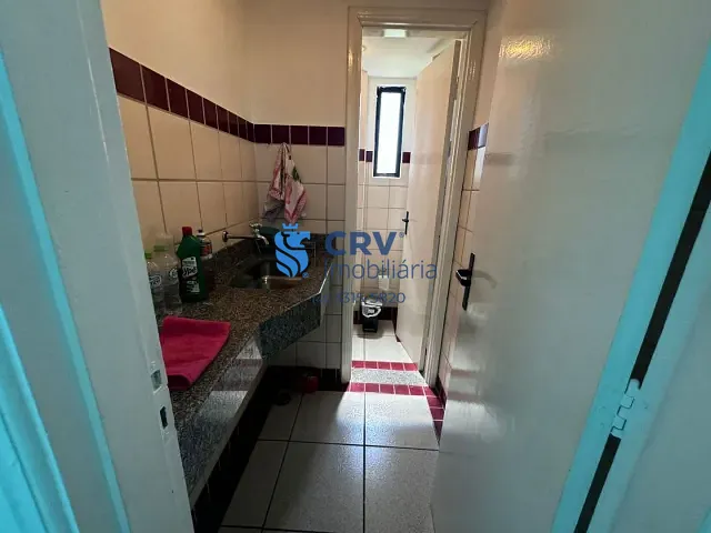 Sala com 32m², à venda, no bairro Centro em Londrina