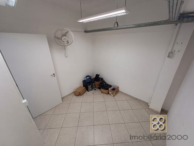Sala para alugar, no bairro Centro em Curitiba