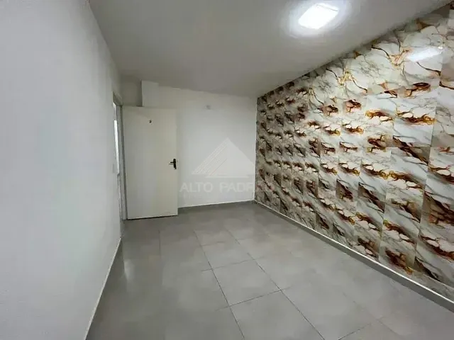 Sala para alugar, no bairro RP8 (Regiões de Planejamento) em Mauá