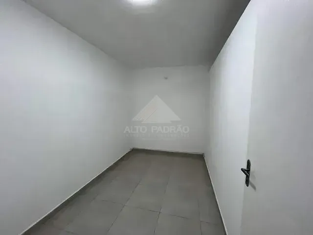 Sala para alugar, no bairro RP8 (Regiões de Planejamento) em Mauá