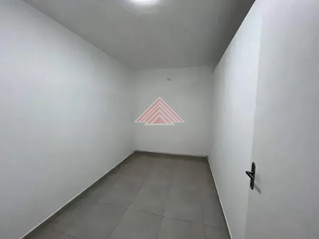 Sala para alugar, no bairro RP8 (Regiões de Planejamento) em Mauá