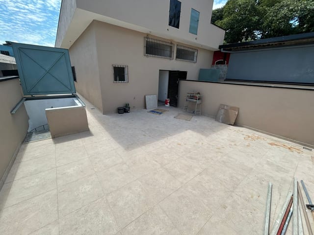 Sala à venda ou para alugar, no bairro Jardim Hermnia em Vargem Grande Paulista