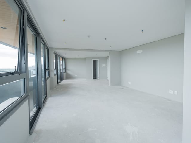 Sala com 93m², para alugar, no bairro Parque Una em Pelotas