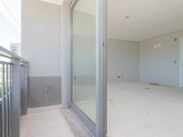 Sala à venda, no bairro São Gonçalo em Pelotas