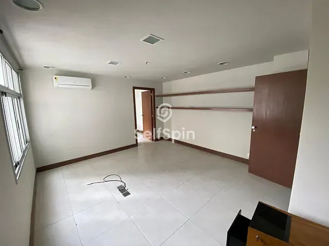 Sala para alugar, no bairro Centro em Niterói
