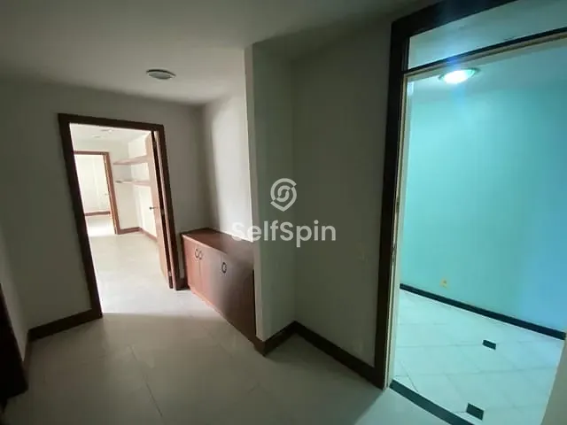 Sala para alugar, no bairro Centro em Niterói