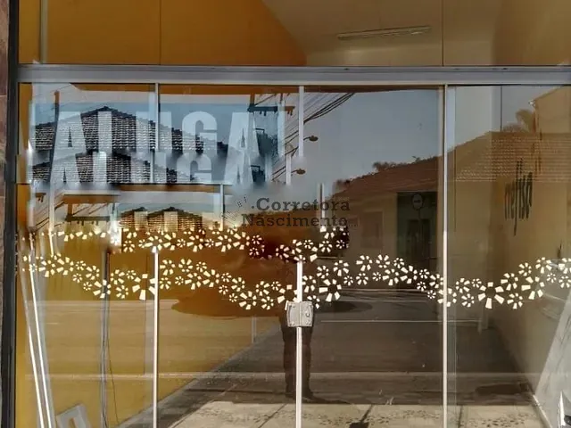 Sala com 360m², para alugar, no bairro Jardim Esper em Jacareí