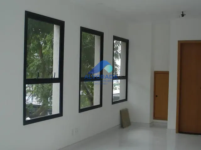 Sala com 103m², à venda, no bairro Centro em São José dos Campos