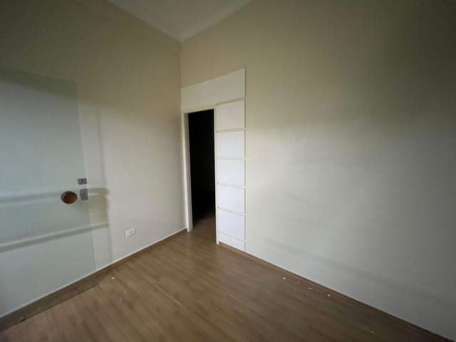 Sala para alugar, no bairro Centro em Londrina