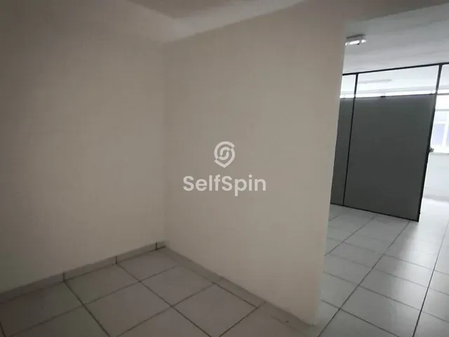 Sala para alugar, no bairro Centro em Niterói