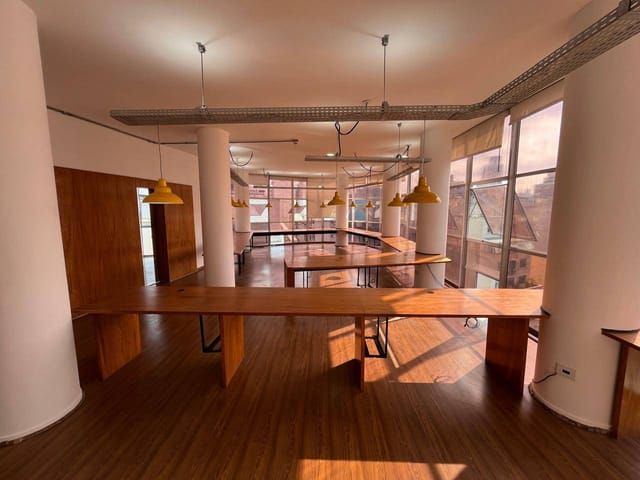 Sala com 78m², para alugar, no bairro Sé em São Paulo