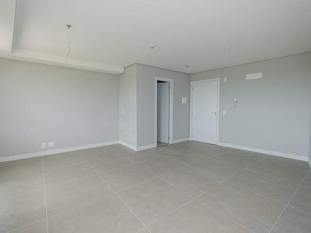 Sala com 43m², para alugar, no bairro São Gonçalo em Pelotas