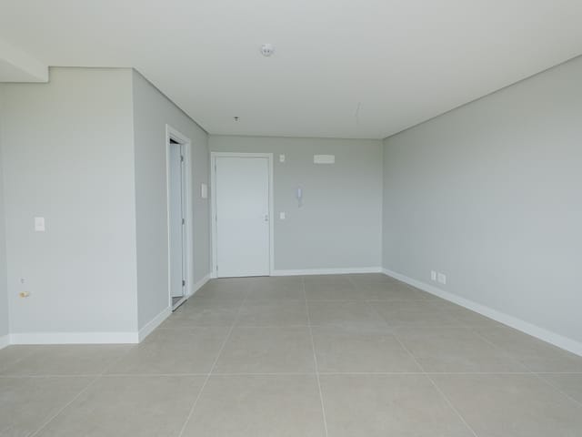 Sala com 43m², para alugar, no bairro São Gonçalo em Pelotas