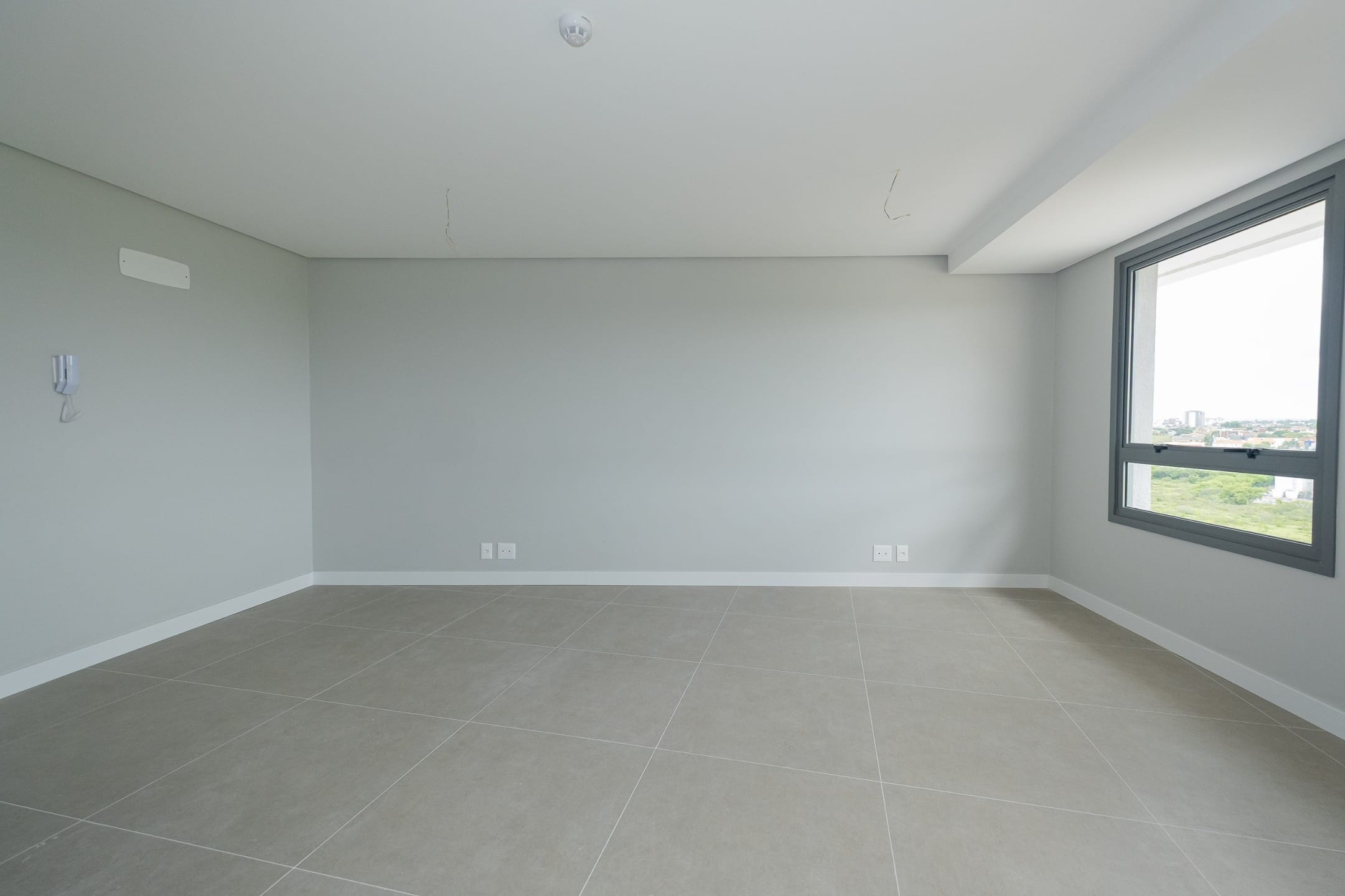 Sala Comercial com Vaga de Garagem para Aluguel no Parque Una em Pelotas RS, Excelente Localização e Ambiente Moderno para Negócios - 7