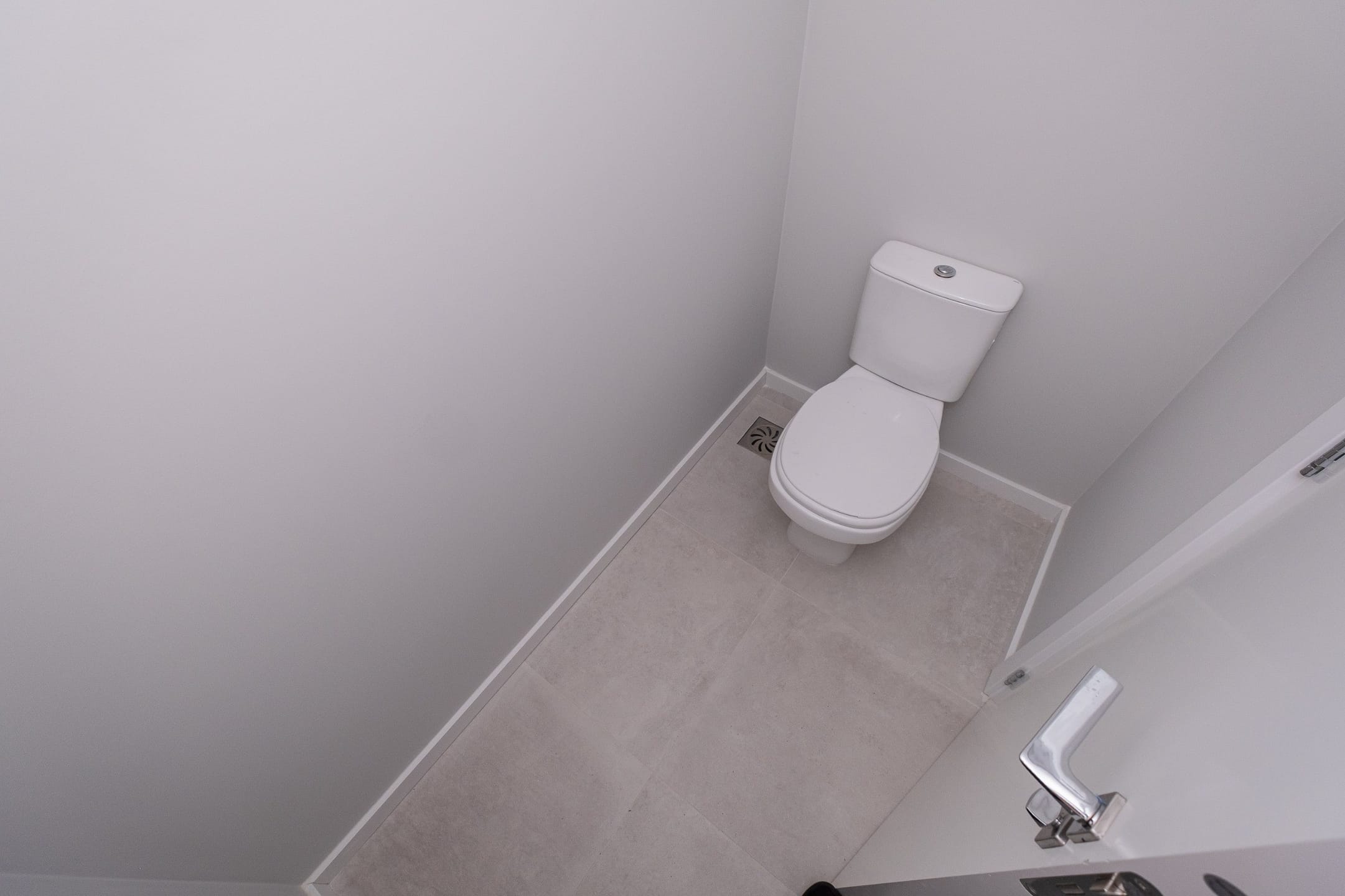 Sala Comercial com Vaga de Garagem para Aluguel no Parque Una em Pelotas RS, Excelente Localização e Ambiente Moderno para Negócios - 10