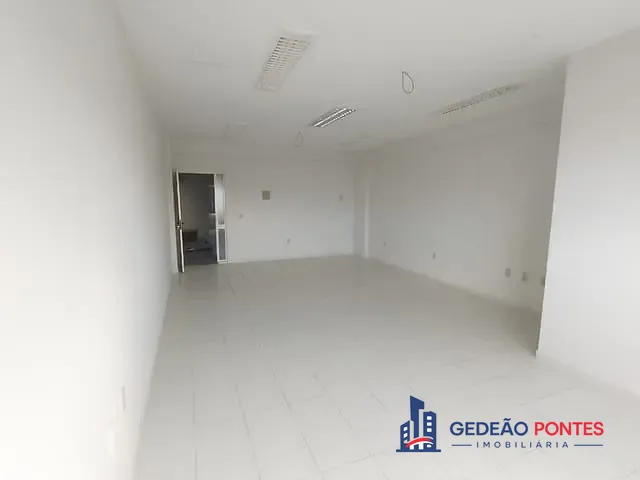 Sala com 303m², para alugar, no bairro Pina em Recife
