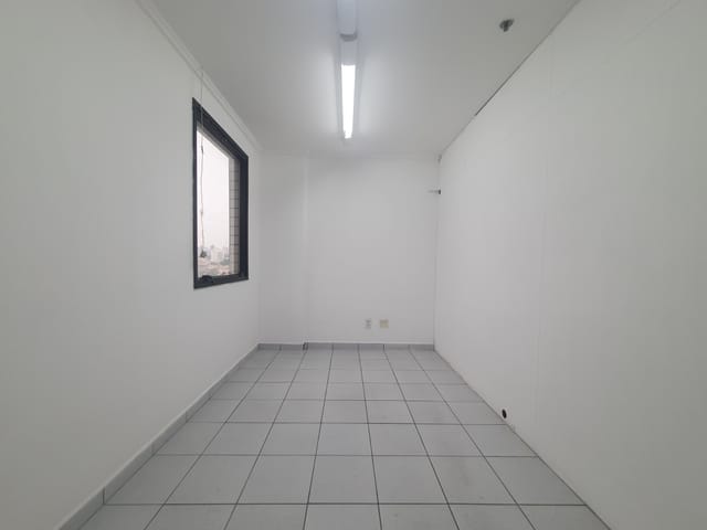 Sala com 77m², para alugar, no bairro Lapa em São Paulo