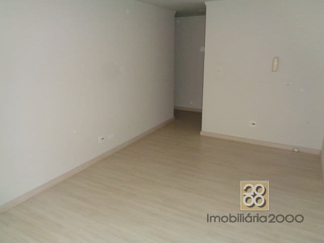 Sala à venda, no bairro Centro em Curitiba