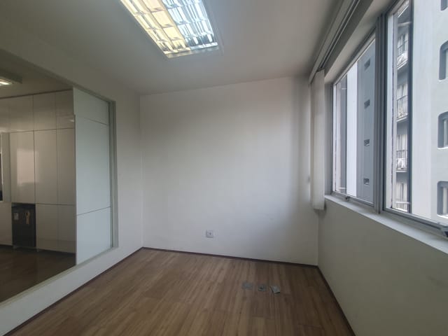 Sala com 76m², à venda ou para alugar, no bairro Paraíso em São Paulo