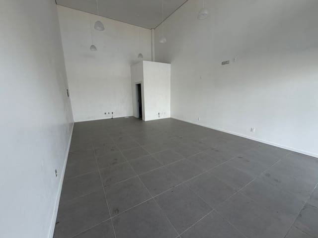 Sala à venda, no bairro Cassino em Rio Grande