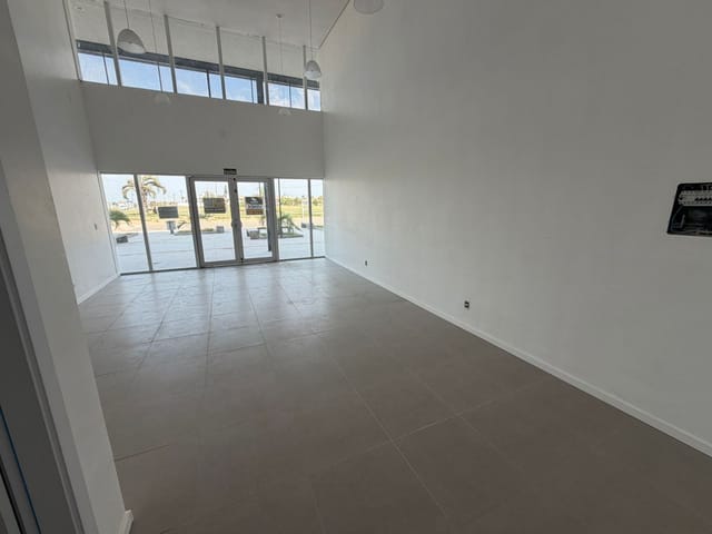 Sala à venda, no bairro Cassino em Rio Grande