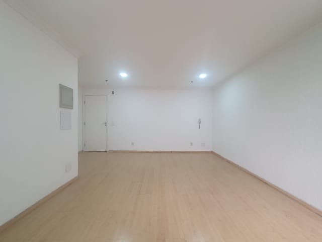 Sala com 28m², para alugar, no bairro Vila Olímpia em São Paulo