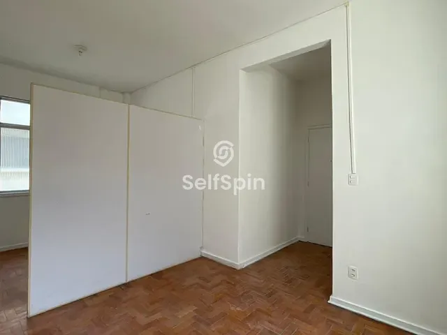 Sala para alugar, no bairro Centro em Niterói
