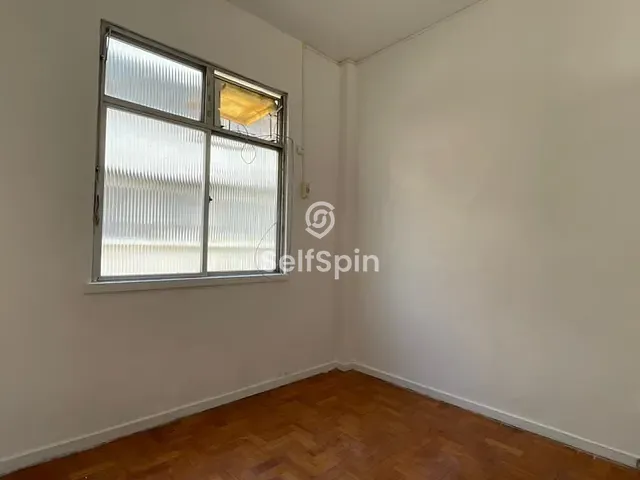 Sala para alugar, no bairro Centro em Niterói