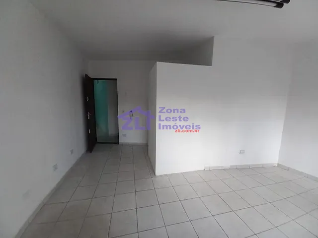 Sala com 24m², para alugar, no bairro Vila Formosa em São Paulo