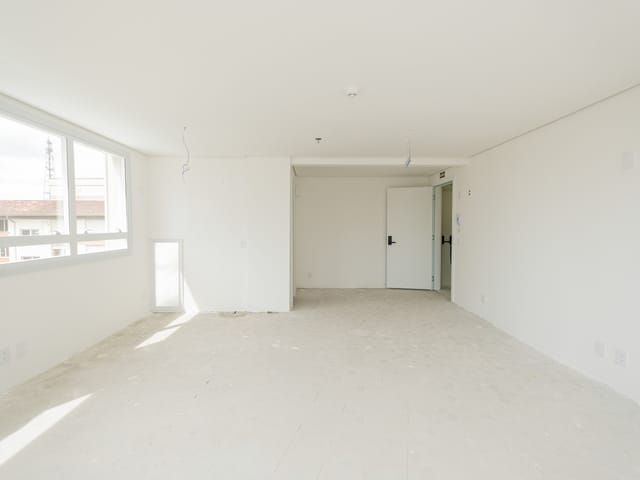 Sala à venda, no bairro Centro em Pelotas