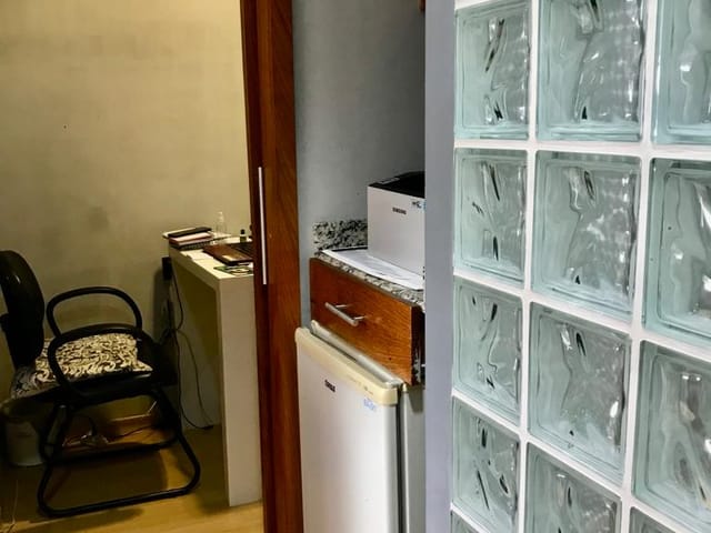 Sala à venda, no bairro Centro em Petrópolis