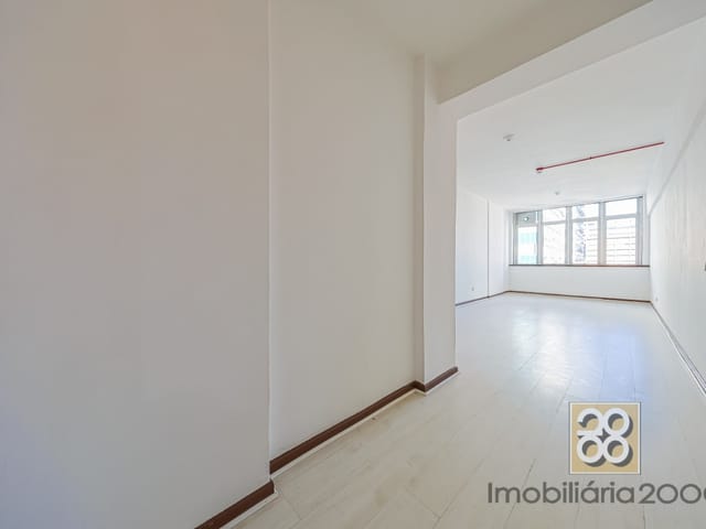 Sala à venda, no bairro Centro em Curitiba