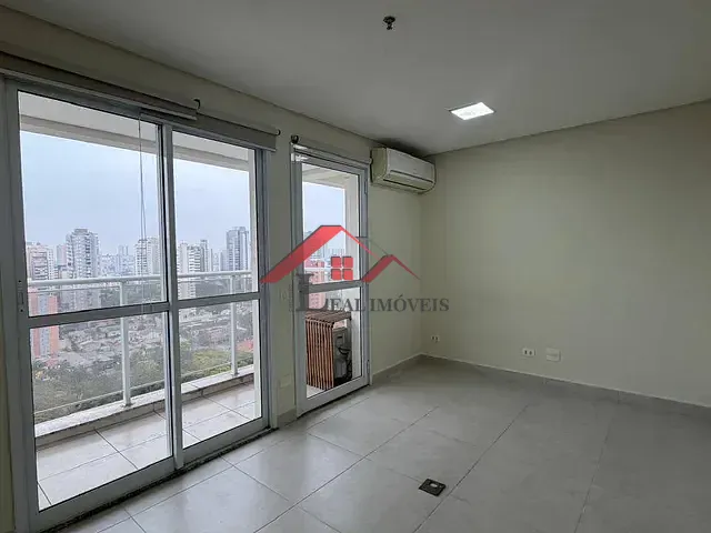 Sala com 32m², à venda, no bairro Jardim em Santo André
