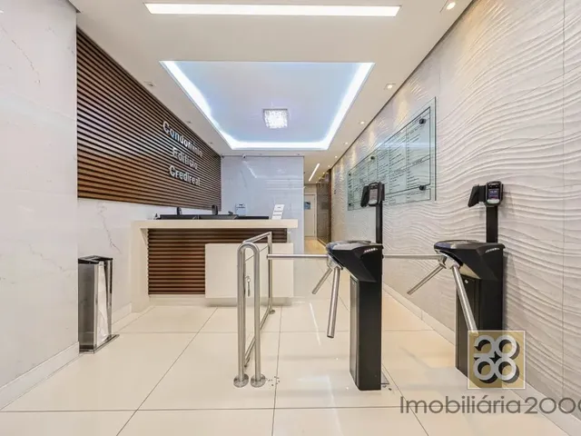 Sala à venda, no bairro Centro em Curitiba