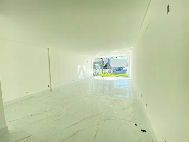 Sala para alugar, no bairro Centro em Itajaí